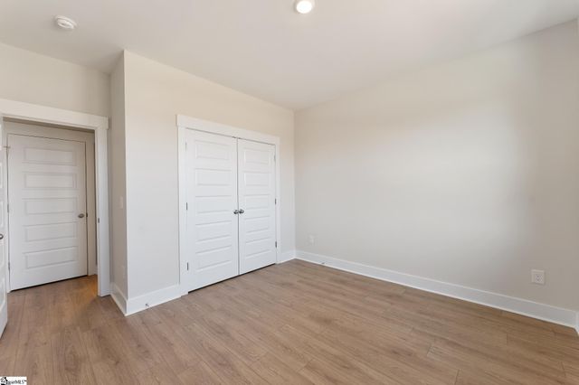 241 Creekside Circle, Williamston, SC 29697