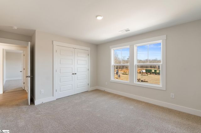 241 Creekside Circle, Williamston, SC 29697