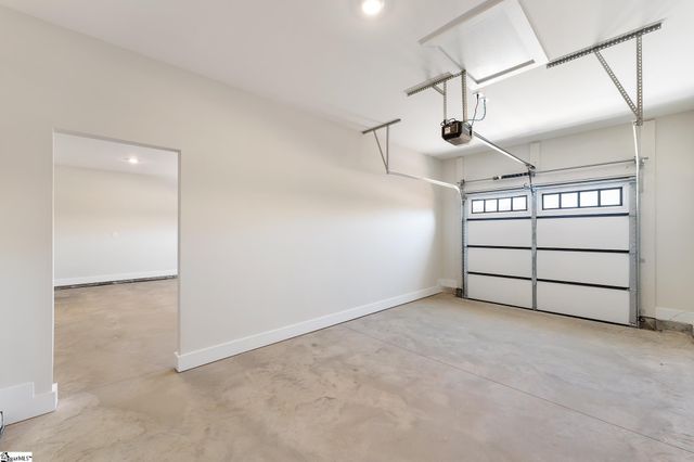 241 Creekside Circle, Williamston, SC 29697