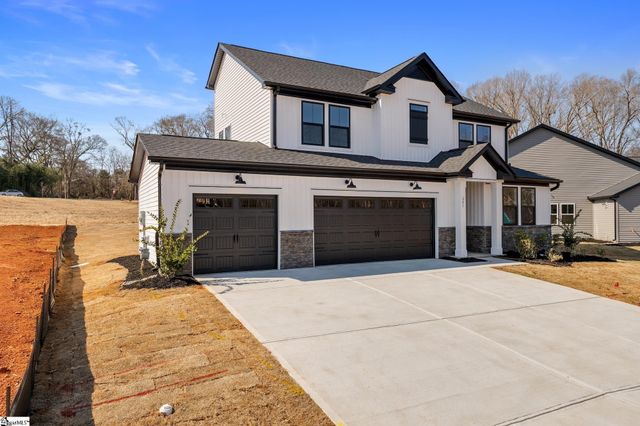241 Creekside Circle, Williamston, SC 29697