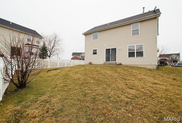 210 Stone Run Boulevard, Wentzville, MO 63385