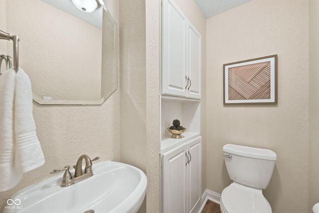 12315 Brookshire Parkway, Carmel, IN 46033