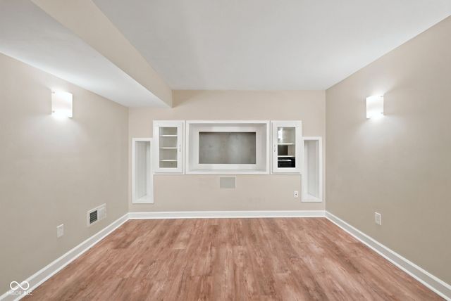 12315 Brookshire Parkway, Carmel, IN 46033