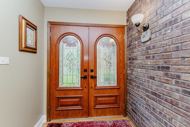 7022 Birchwood Avenue, Niles, IL 60714