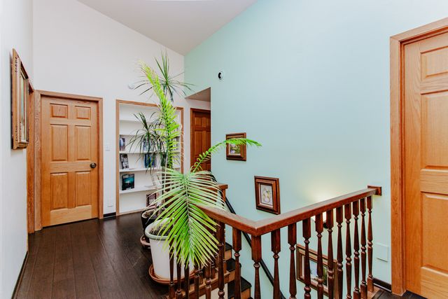 7022 Birchwood Avenue, Niles, IL 60714