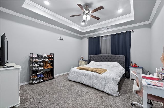 952 Glass Street, Cave Springs, AR 72718