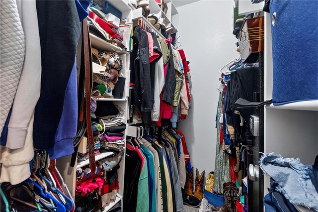 952 Glass Street, Cave Springs, AR 72718