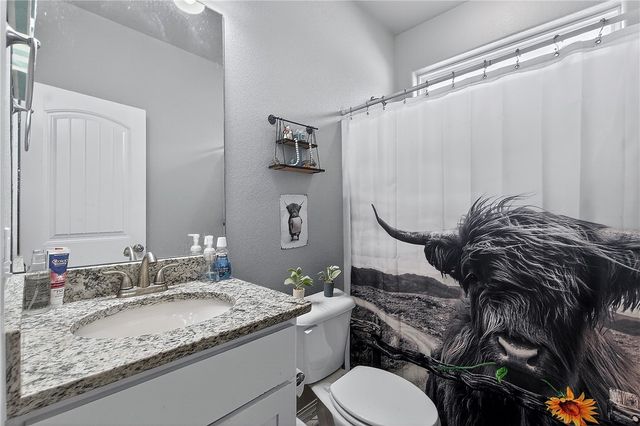 952 Glass Street, Cave Springs, AR 72718