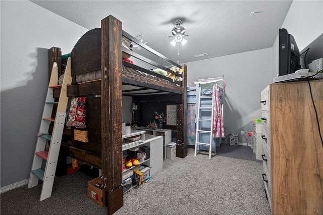 952 Glass Street, Cave Springs, AR 72718