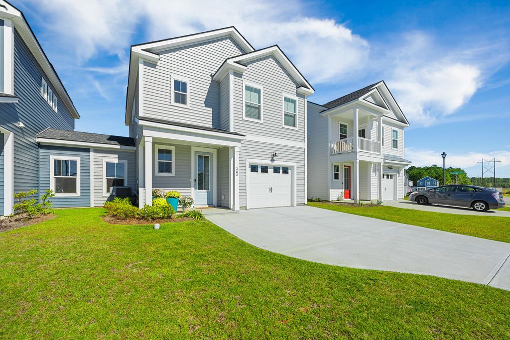 302 Chapman Circle, Goose Creek, SC 29445