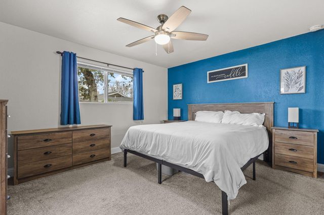 2850 Oakview Drive, Redding, CA 96002