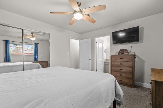 2850 Oakview Drive, Redding, CA 96002