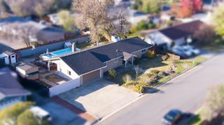 2850 Oakview Drive, Redding, CA 96002