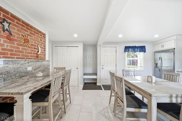 32 Telemark Rd, Rockaway Twp., NJ 07866