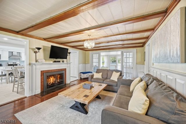 32 Telemark Rd, Rockaway Twp., NJ 07866