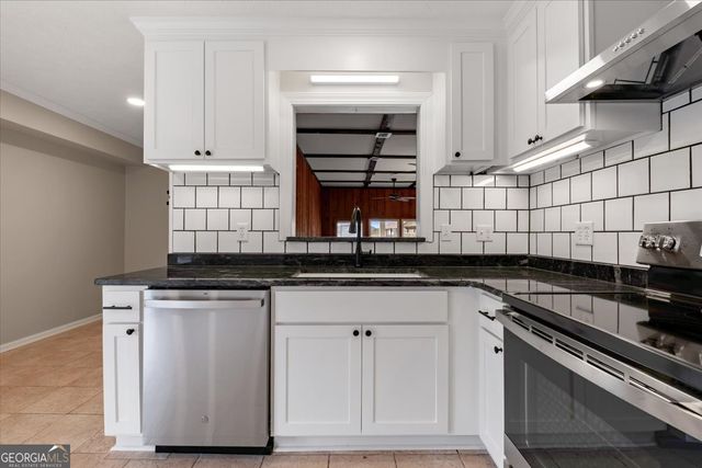 306 Ervin Coker Road NE, Rome, GA 30161