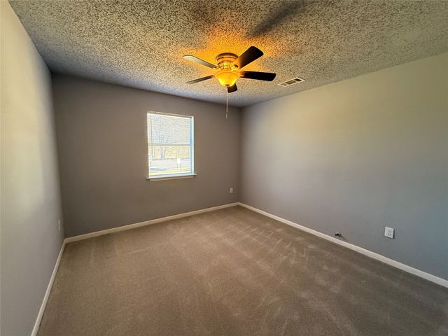 707 N First Street, Bangs, TX 76823