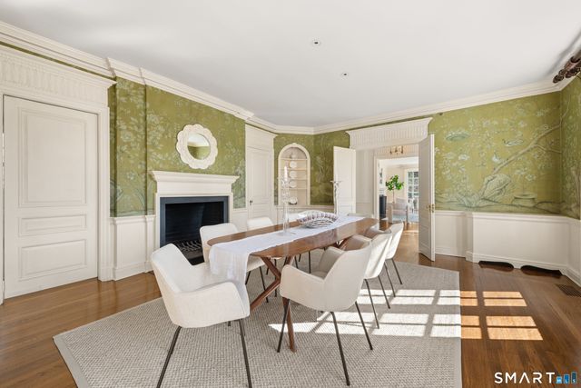 131 Pecksland Road, Greenwich, CT 06831