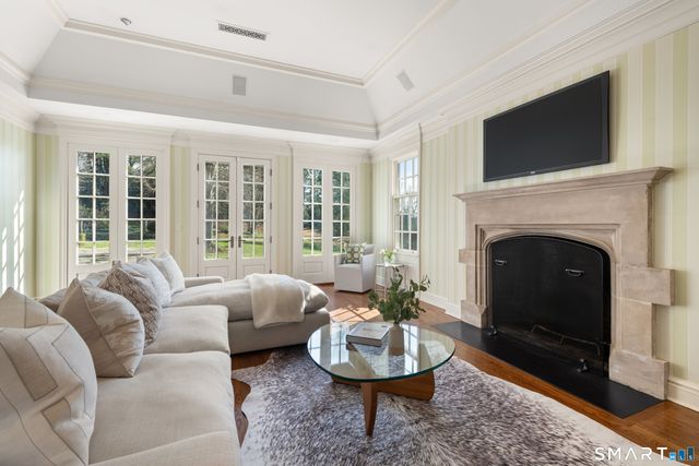 131 Pecksland Road, Greenwich, CT 06831