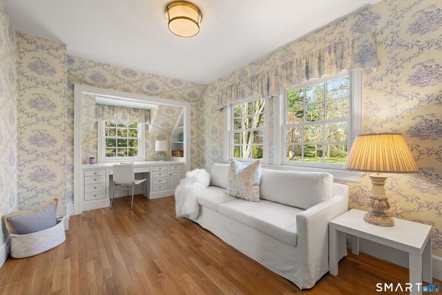 131 Pecksland Road, Greenwich, CT 06831