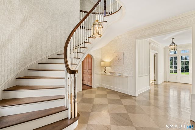 131 Pecksland Road, Greenwich, CT 06831