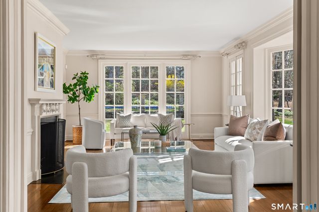 131 Pecksland Road, Greenwich, CT 06831