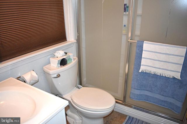 113 E BOAT DR, Tuckerton, NJ 08087