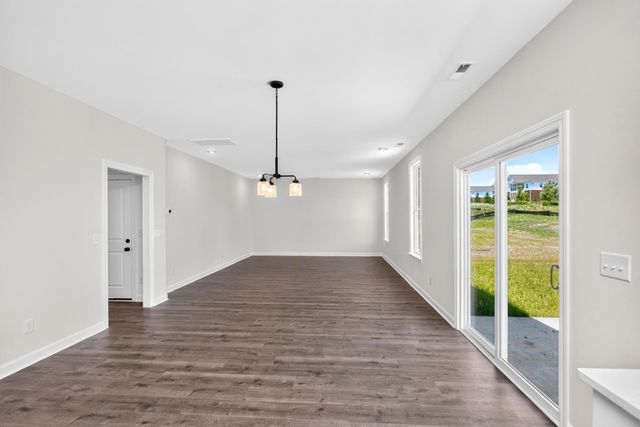5023 Salient Dr, Spring Hill, TN 37174