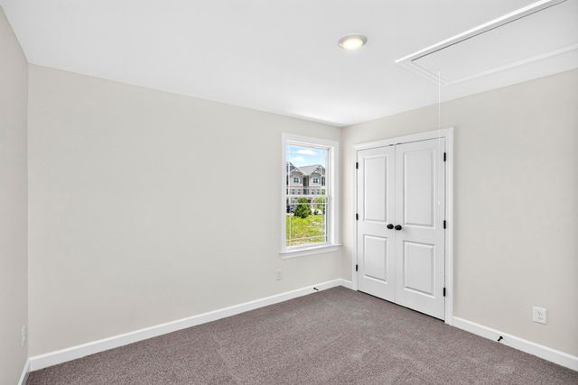 5023 Salient Dr, Spring Hill, TN 37174