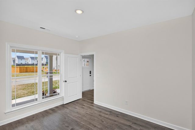 5023 Salient Dr, Spring Hill, TN 37174