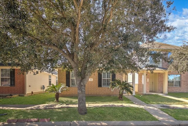 6445 Mountain Pines Lane, Katy, TX 77449