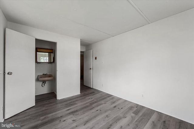 111 S MCDONALD ST, Ranson, WV 25438