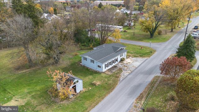 111 S MCDONALD ST, Ranson, WV 25438