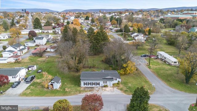 111 S MCDONALD ST, Ranson, WV 25438