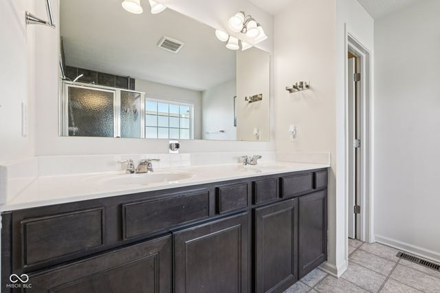 5788 Pebblebrooke Road, Whitestown, IN 46075