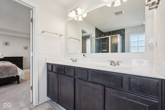 5788 Pebblebrooke Road, Whitestown, IN 46075