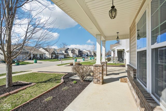 5788 Pebblebrooke Road, Whitestown, IN 46075