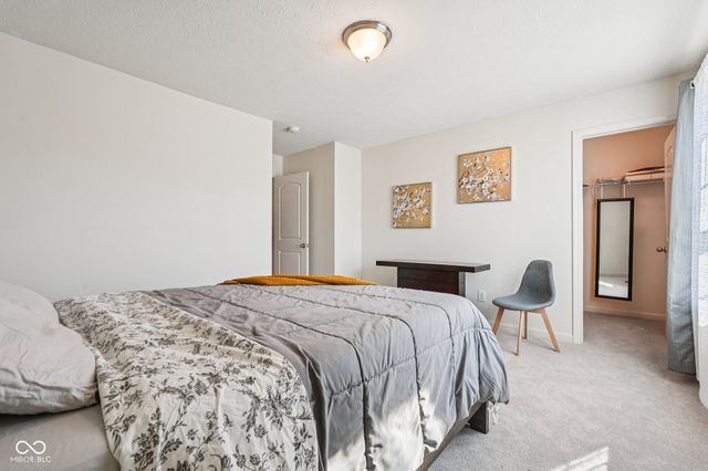 5788 Pebblebrooke Road, Whitestown, IN 46075