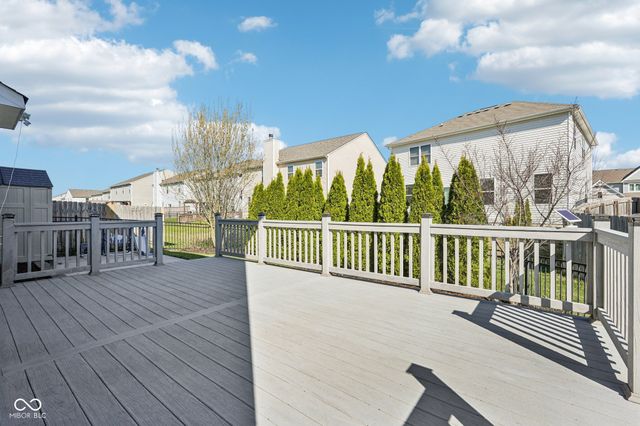 5788 Pebblebrooke Road, Whitestown, IN 46075