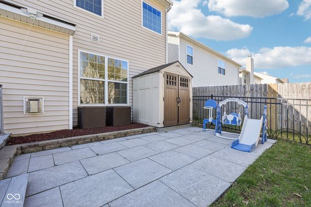 5788 Pebblebrooke Road, Whitestown, IN 46075