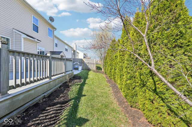 5788 Pebblebrooke Road, Whitestown, IN 46075