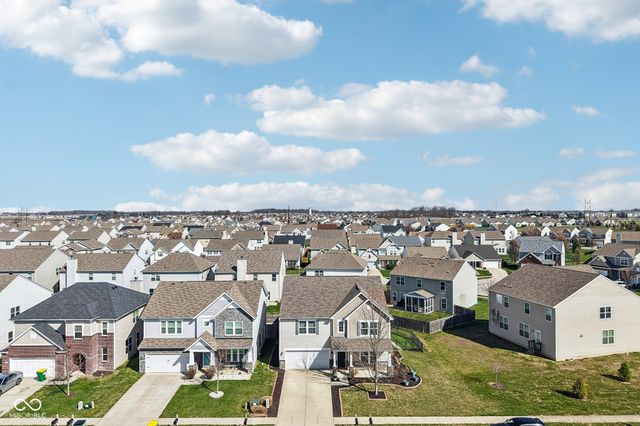 5788 Pebblebrooke Road, Whitestown, IN 46075