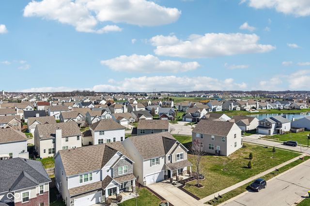 5788 Pebblebrooke Road, Whitestown, IN 46075