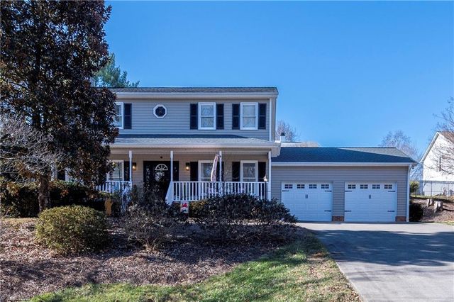 1204 Bebb Willow Lane, Lewisville, NC 27023