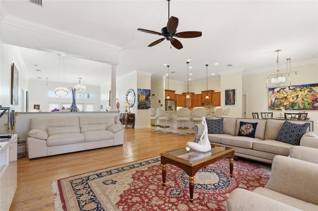 121 HARBOR VIEW LANE, Belleair Bluffs, FL 33770