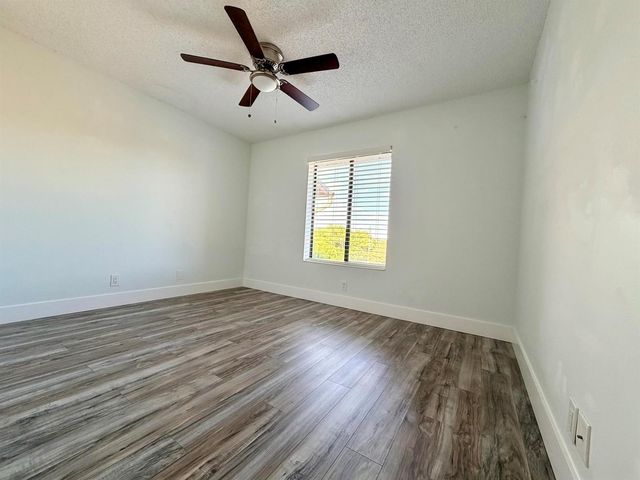 616 Sea Pine Way C3, Greenacres, FL 33415