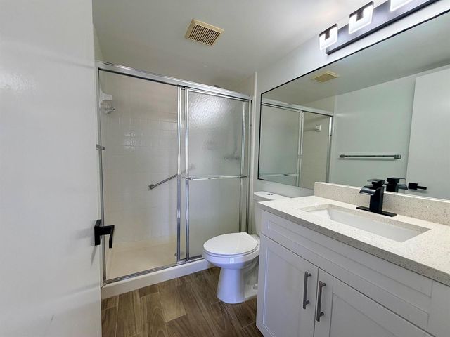 616 Sea Pine Way C3, Greenacres, FL 33415