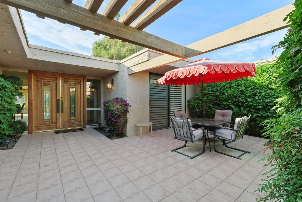 Image 6 of property listing at 43229 Lacovia Drive, Bermuda Dunes, CA 92203