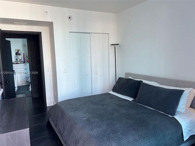 1100 S Miami Avenue 2107, Miami, FL 33130