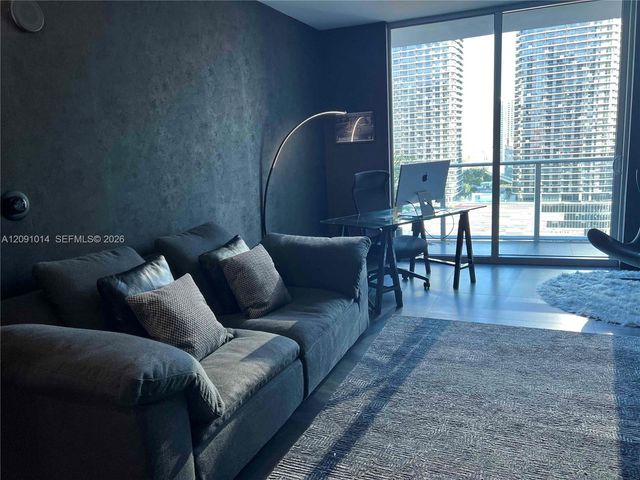 1100 S Miami Avenue 2107, Miami, FL 33130